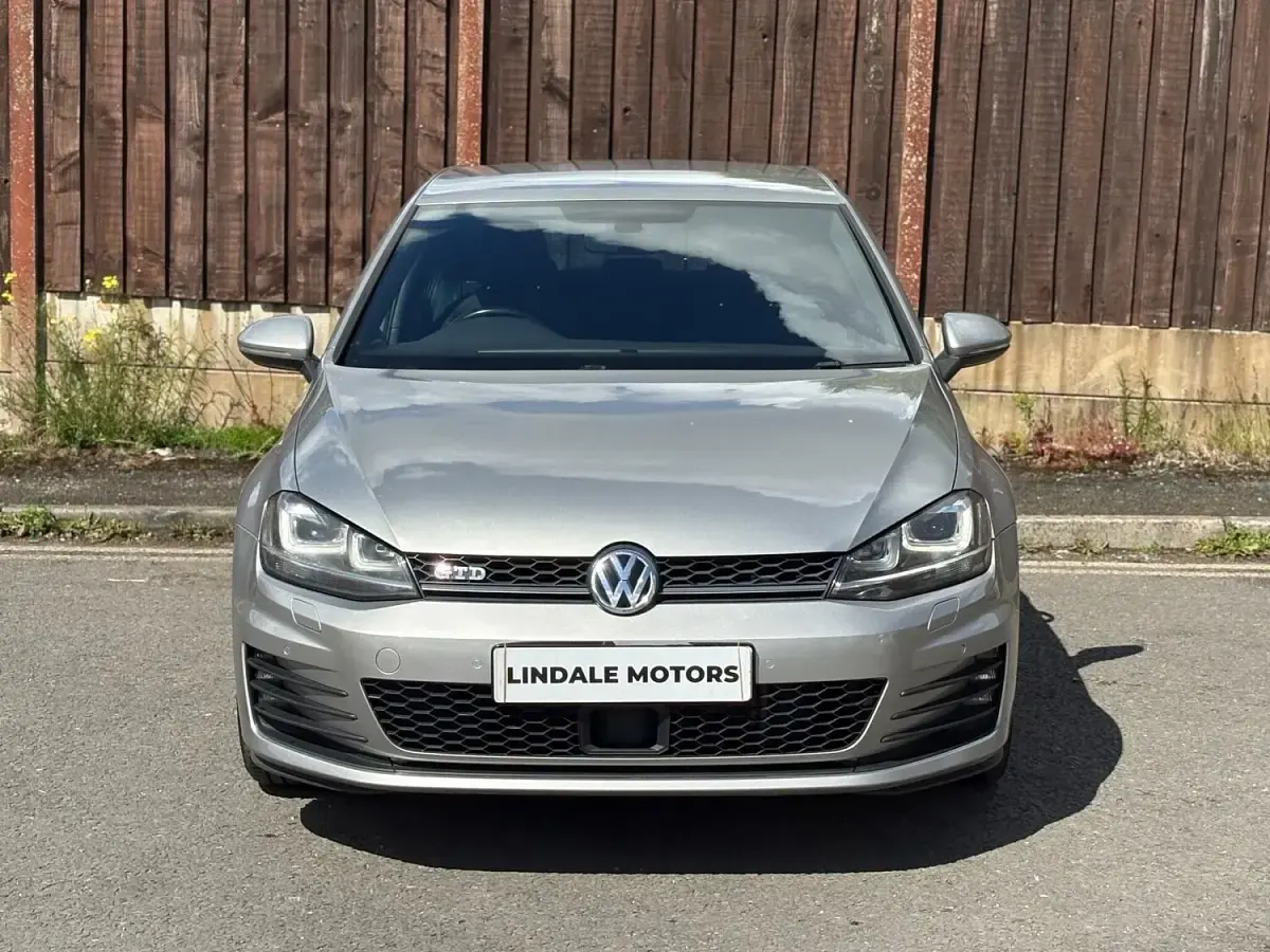 Used VW Golf VII GTD 181 HP (133 kW) 2016 Silver Hatchback
