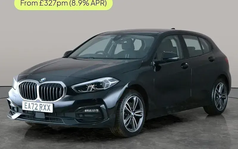 Używany BMW 118 Sport Line 136 KM (100 kW) 2023 Hatchback