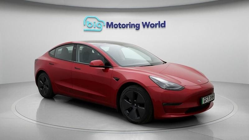 Red Used 2021 Tesla Model 3 Long Range AWD Sedan | £18,200 (Fair price) - Image 1/4