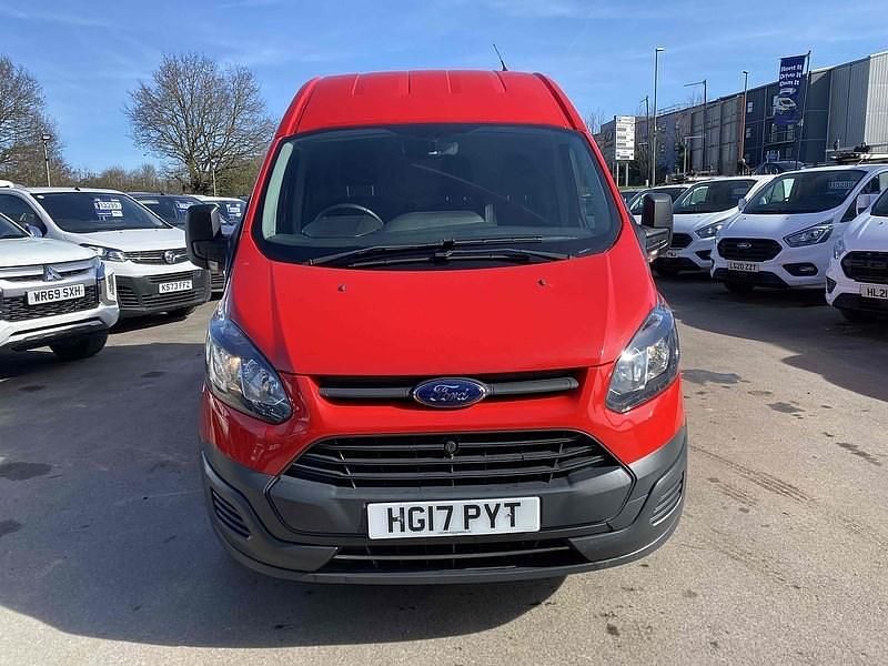 Begagnad Ford Transit Custom Trend 104 HK (76 kW) 2017 Röd Van