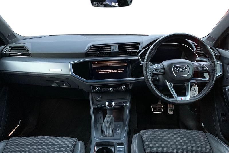 Used Audi Q3 Comfort 150 HP (110 kW) 2020 Grey SUV