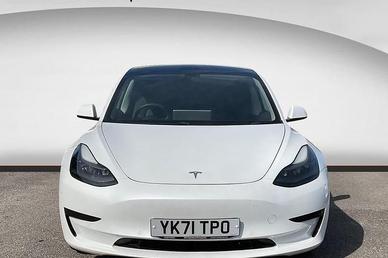 Used Tesla Model 3 Standard Range Plus 366 kW (498 HP) 2021 Sedan