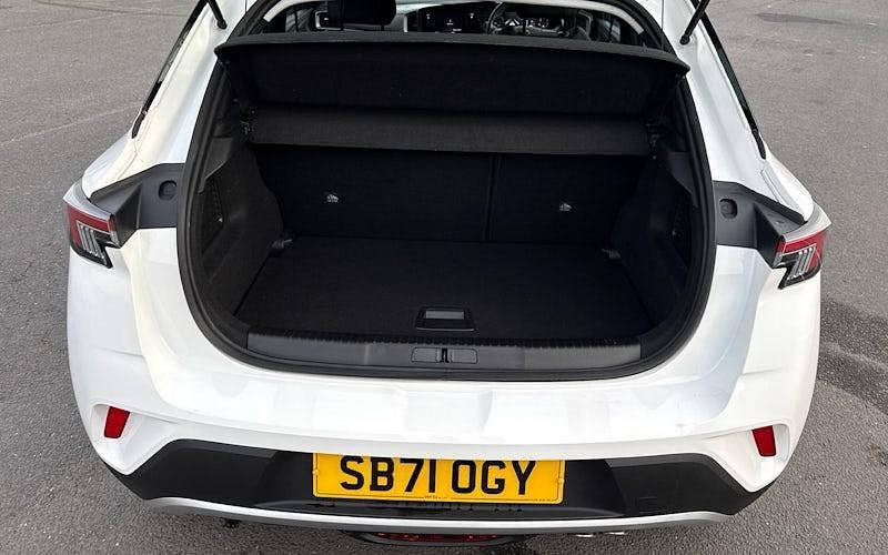 Used Vauxhall Mokka Elite 131 HP (96 kW) 2022 White SUV