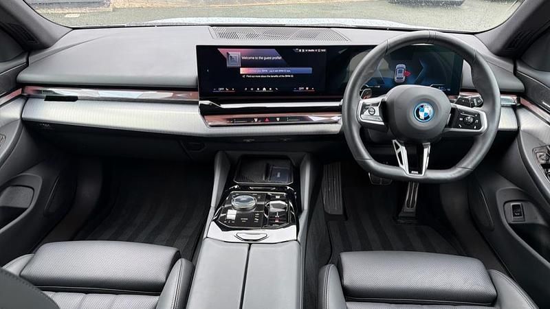 Used BMW 530e M Sport 295 HP (216 kW) 2025 Grey Estate