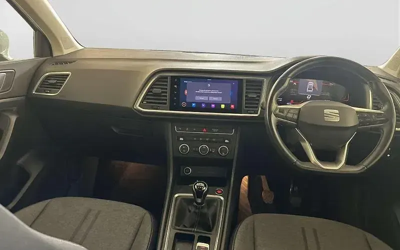 Used Seat Ateca SE Technology 110 HP (80 kW) 2023 White SUV