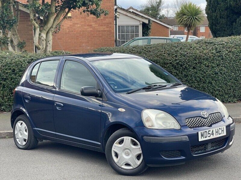 Blue Used 2005 Toyota Yaris T3 Hatchback | £1,495 (Good price) - Image 1/4