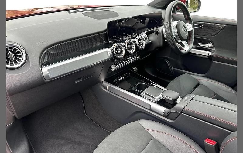 Used Mercedes GLB220 AMG line 190 HP (139 kW) 2022 Red SUV