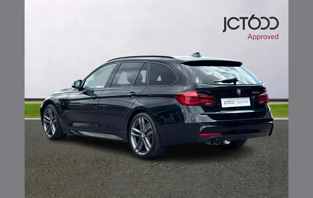 Used BMW 320 M Sport 187 HP (137 kW) 2018 Black Estate