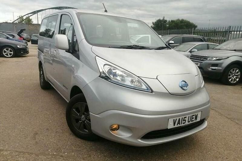 Used Nissan e-NV200 Tekna 80 kW (109 HP) 2015 MPV