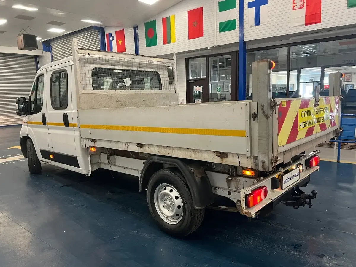 Used Fiat Ducato 130 HP (95 kW) 2019 White Van