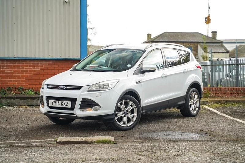 Used Ford Kuga Zetec 2014 White SUV