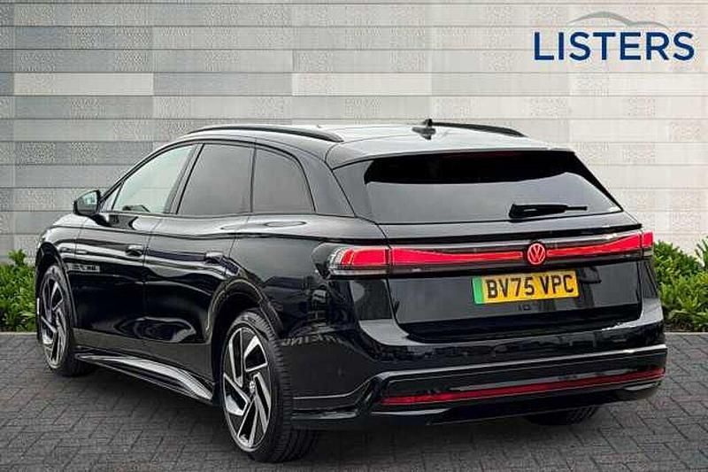 Used VW ID.7 Pro 210 kW (286 HP) 2025 Grenadilla black Estate