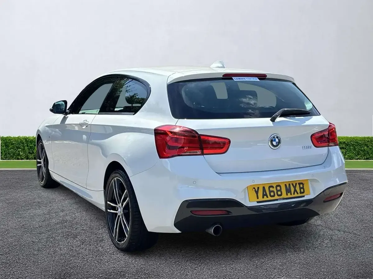 Used BMW 118 M Sport 136 HP (100 kW) 2019 White Hatchback