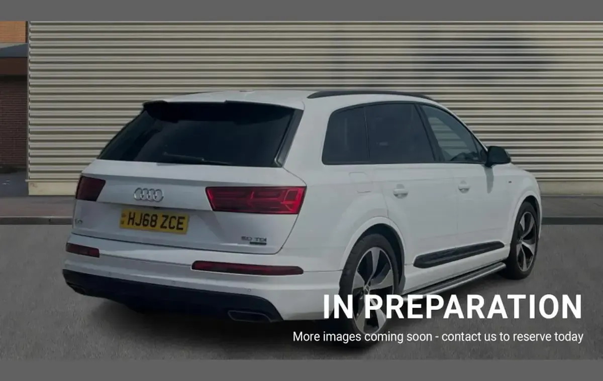 Used Audi Q7 Black Edition 286 HP (210 kW) 2018 White SUV