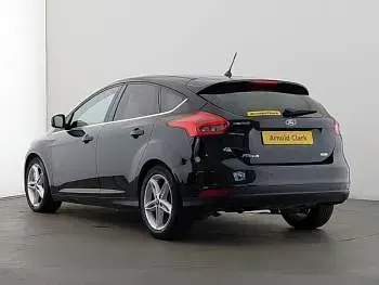 Used Ford Focus Titanium 125 HP (91 kW) 2017 Black Hatchback