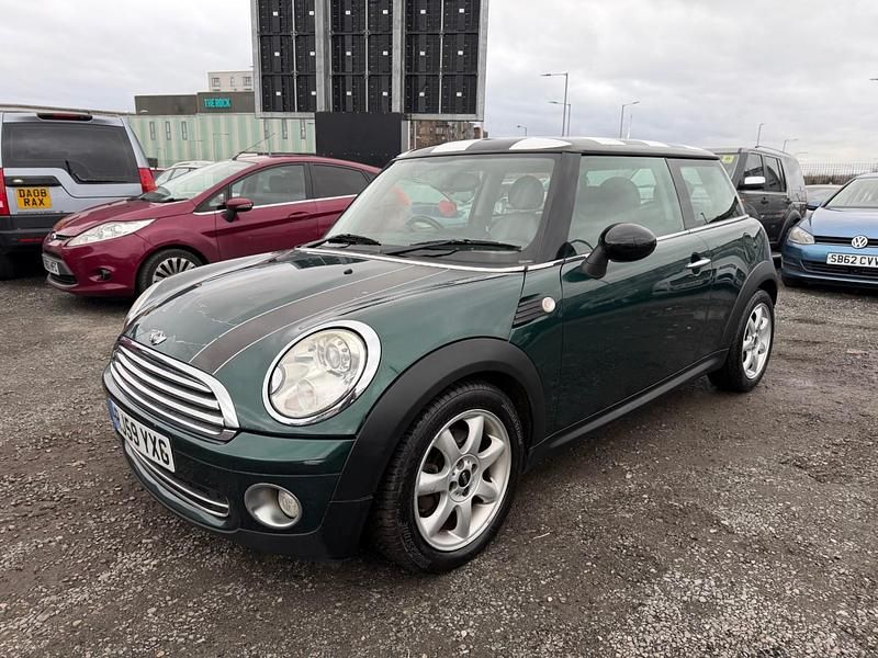 Usado Mini Cooper D Hatch 2009 Verde Utilitario