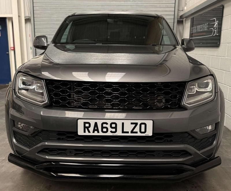 Used VW Amarok Aventura 2019 Grey Pickup