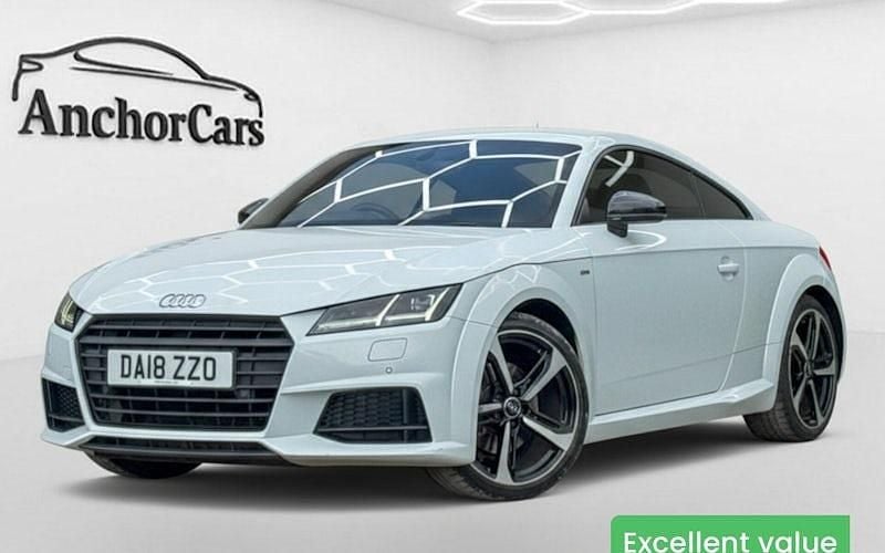 Usado Audi TT S-Line 180 HP (132 kW) 2018 Coupé
