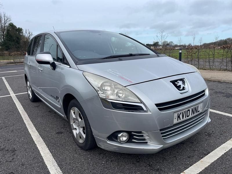Used Peugeot 5008 Sport 2010 Silver MPV