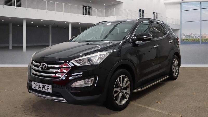 Black Used 2014 Hyundai Santa Fe Premium SUV | £7,990 (A bit pricey) - Image 1/4
