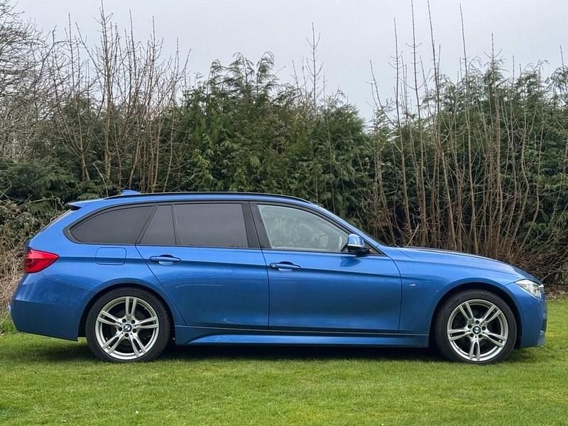 Usado BMW 320 M Sport 190 CV (139 kW) 2018 Azul Familiar