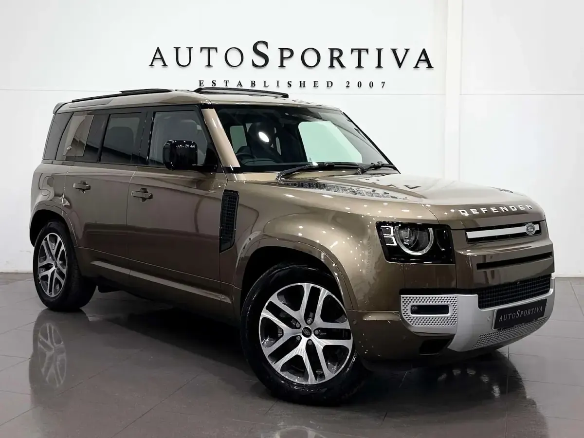 Used Land Rover Defender 249 HP (183 kW) 2023 SUV