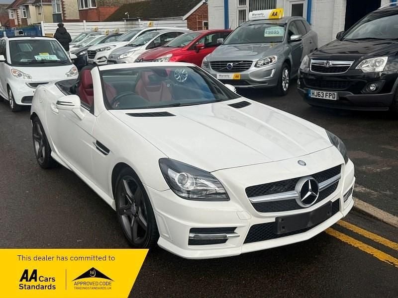 Used Mercedes SLK250 AMG 2014 White Cabriolet