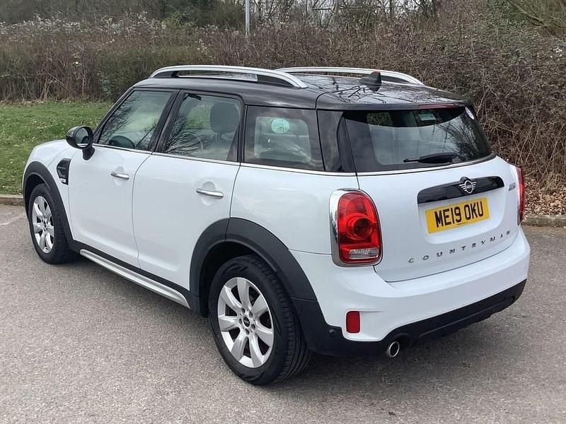 Used Mini Cooper Classic 136 HP (100 kW) 2019 White Hatchback