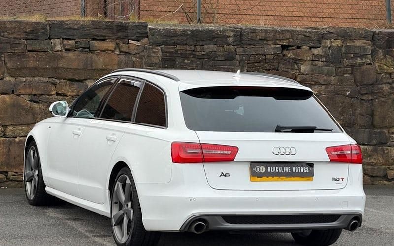Begagnad Audi A6 Black Edition 313 HK (230 kW) 2014 Vit Kombi