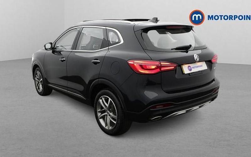 Used MG HS Exclusive 162 HP (119 kW) 2022 Black SUV
