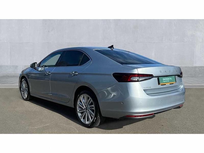 Used Skoda Superb LAURIN & KLEMENT 204 HP (150 kW) 2025 Pebble silver metallic Hatchback