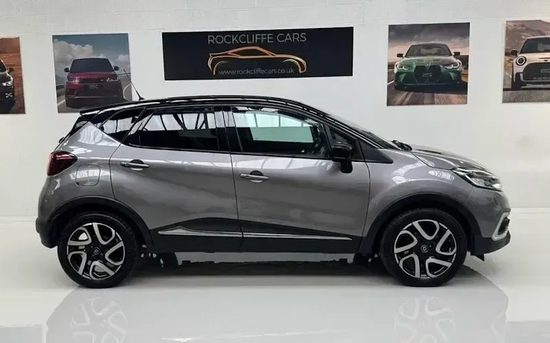 Używany Renault Captur Dynamique 90 KM (66 kW) 2018 Szary SUV