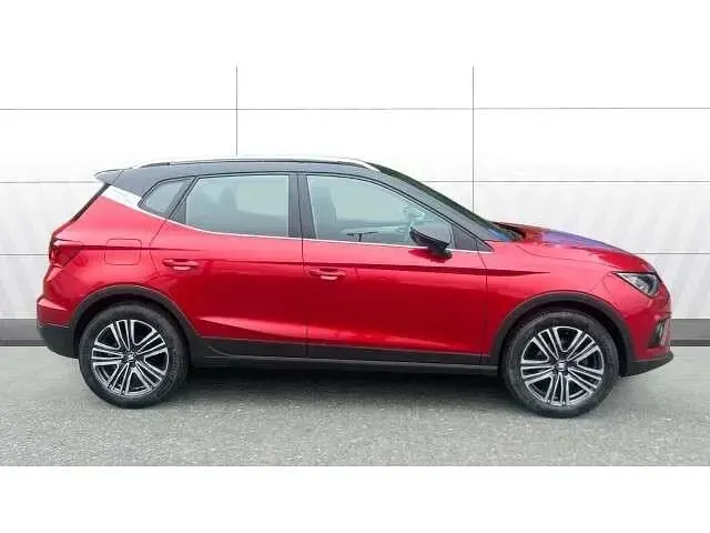 Begagnad Seat Arona XCELLENCE 115 HK (84 kW) 2020 Röd SUV