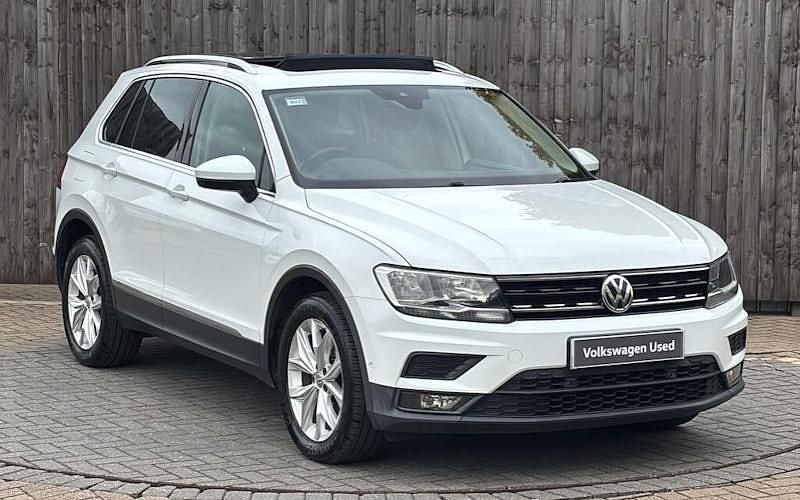 White Used 2017 VW Tiguan SE SUV | £14,799 (Fair price) - Image 1/3