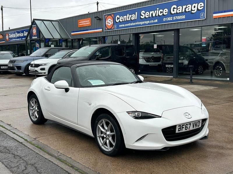 White Used 2017 Mazda MX5 Cabriolet | £10,495 (Fair price) - Image 1/2