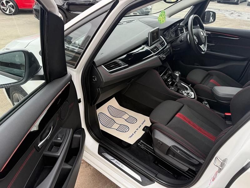 Used BMW 218 Sport Line 2016 White Hatchback