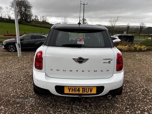 Used Mini Cooper D 112 HP (82 kW) 2014 White Hatchback