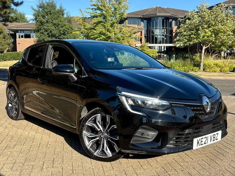 Black Used 2022 Renault Clio V Version S Hatchback | £6,995 - Image 1/4
