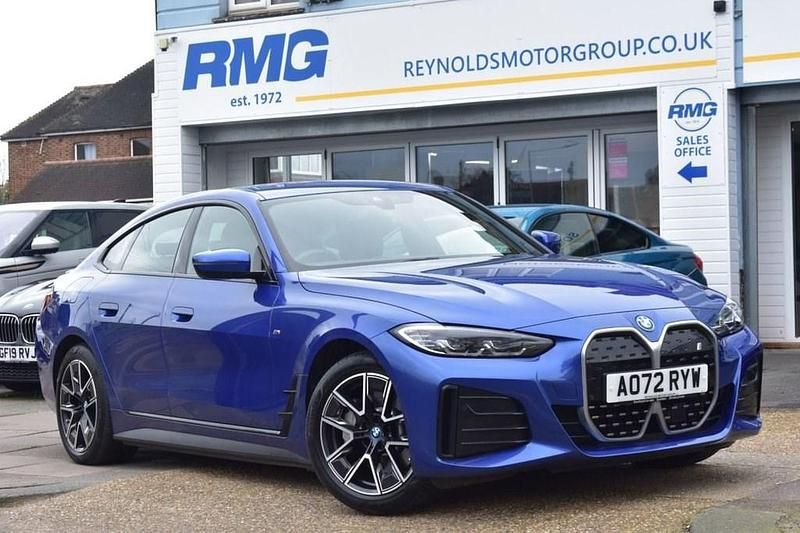 Used BMW i4 M Sport 250 kW (340 HP) 2022 Blue Sedan
