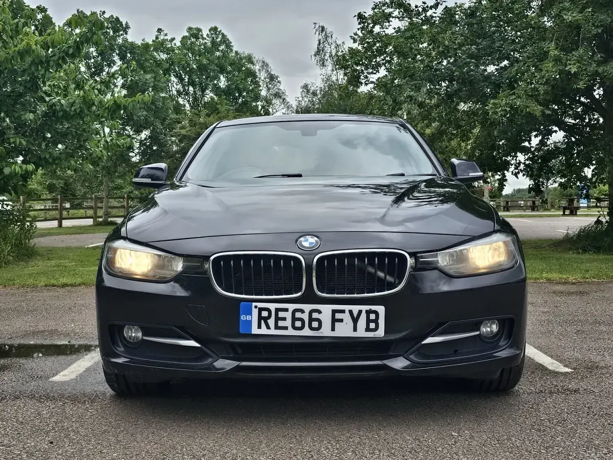 Used BMW 320 Sport Line 2016 Black Sedan