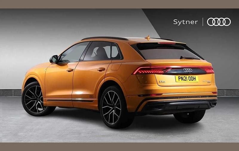 Used Audi Q8 Competition 456 HP (335 kW) 2021 Orange SUV