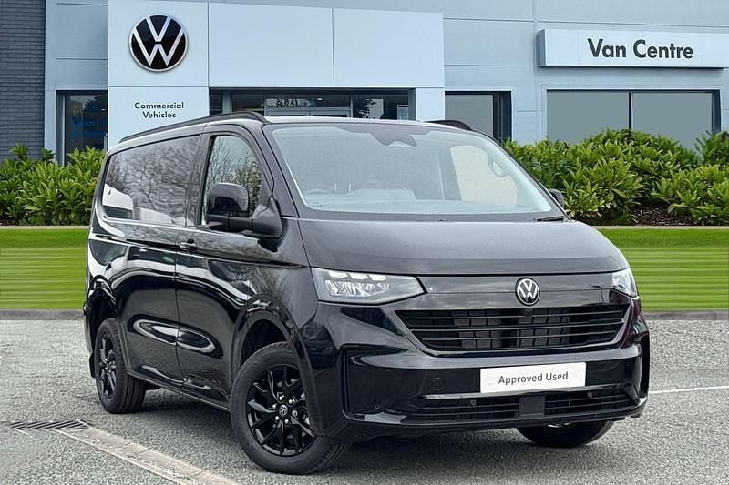 New VW Transporter Pro 148 HP (108 kW) 2026 Black Van