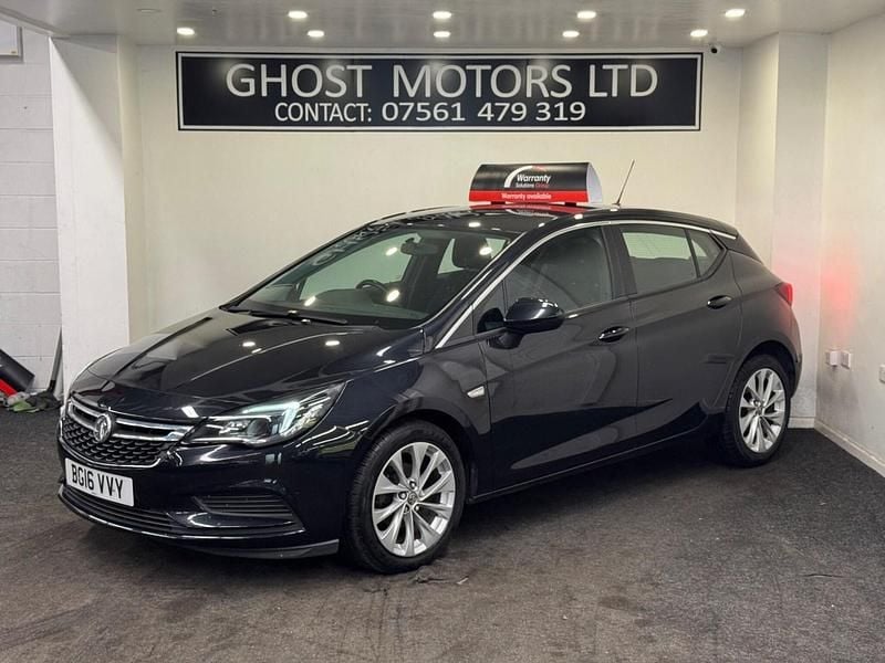 Black Used 2016 Vauxhall Astra Hatchback | £4,750 (Good price) - Image 1/4