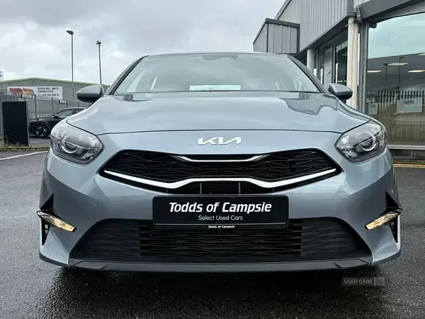 Used Kia Ceed 158 HP (116 kW) 2025 Silver Hatchback