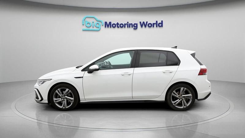 Used VW Golf VIII R-line 150 HP (110 kW) 2022 White Hatchback