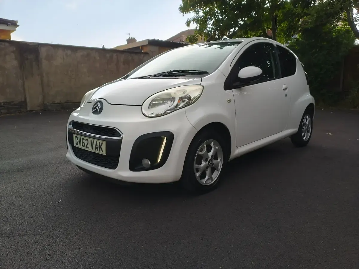Used Citroën C1 VTR Sport 2012 White Hatchback