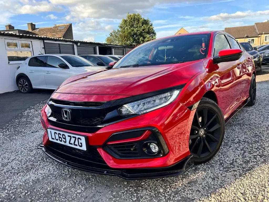 Used Honda Civic SR 120 HP (88 kW) 2020 Red Hatchback