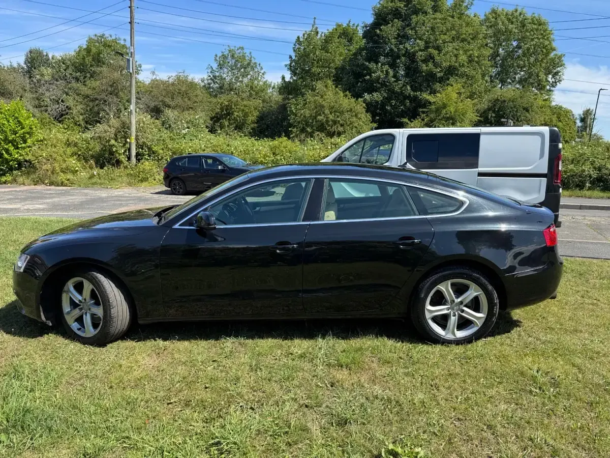 Begagnad Audi A5 Performance 2012 Svart Sportkupé
