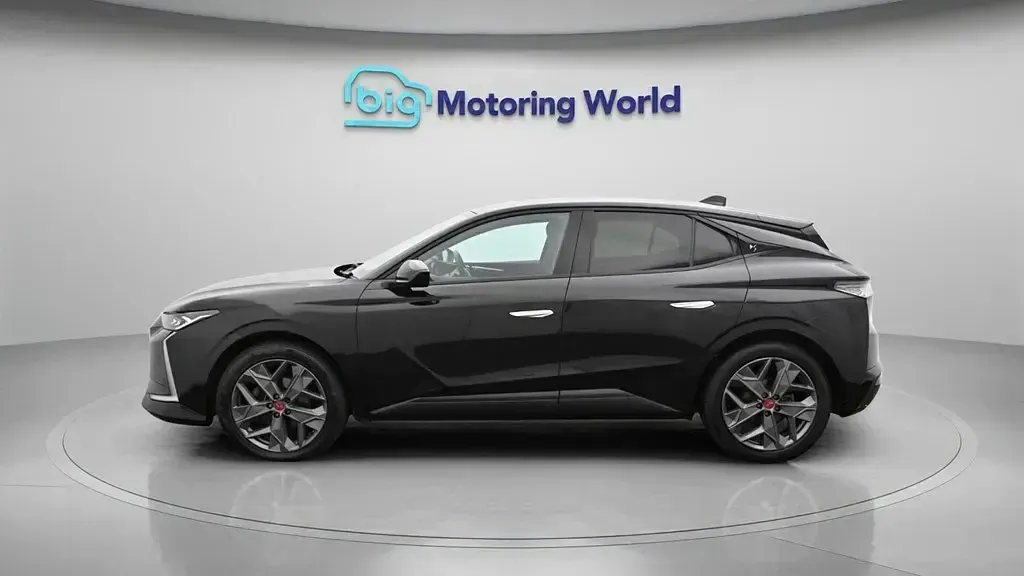 Used DS Automobiles DS4 Performance Line Plus 130 HP (95 kW) 2023 Black SUV
