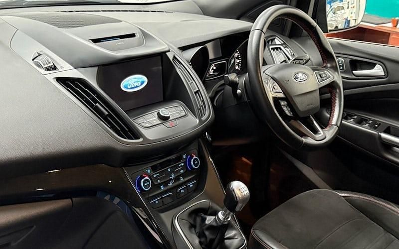 Used Ford Kuga ST-Line 179 HP (131 kW) 2019 SUV